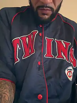 CcincoVilla online show from 04-18-26, 06:27