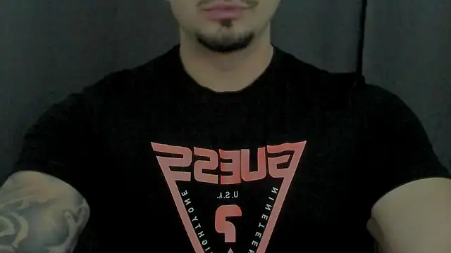 TONYWILSONN online show from 04-09-26, 05:20