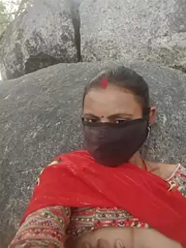 Snapshot of Juli_rathore chatting on 05-24-26, 02:55 Juli rathore online show from 05-24-26, 02:55