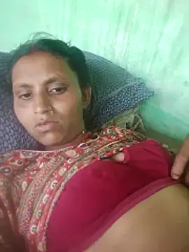 Snapshot of Juli_rathore chatting on 04-30-26, 05:36 Juli rathore online show from 04-30-26, 05:36