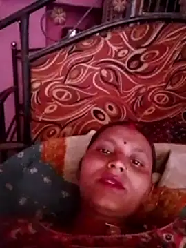 Snapshot of Juli_rathore chatting on 03-05-26, 08:11 Juli rathore online show from 03-05-26, 08:11