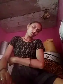 Snapshot of Juli_rathore chatting on 04-22-26, 08:43 Juli rathore online show from 04-22-26, 08:43