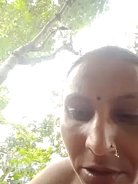 Snapshot of Juli_rathore chatting on 07-17-26, 02:31 Juli rathore online show from 07-17-26, 02:31
