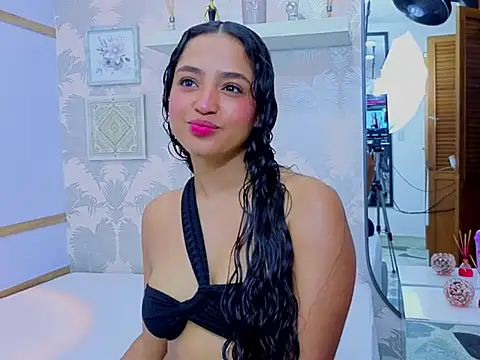 Emma Thompssonn online show from 02-06-26, 11:50