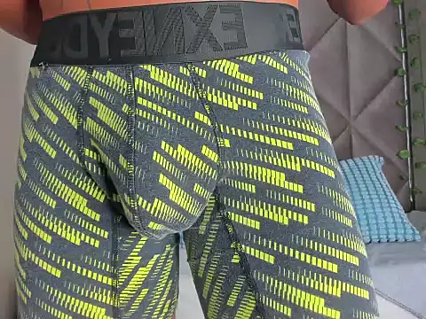 Snapshot of AndrewKenoxx_ chatting on 02-02-26, 07:35 AndrewKenoxx online show from 02-02-26, 07:35