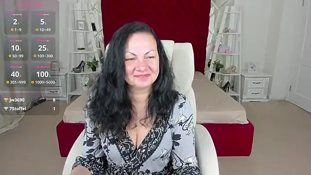 Snapshot of IrissMoon chatting on 05-29-26, 05:46 IrissMoon online show from 05-29-26, 05:46