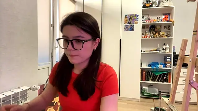Snapshot of SaintMari chatting on 05-05-26, 02:20 SaintMari online show from 05-05-26, 02:20