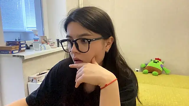 SaintMari online show from 06-21-26, 02:34