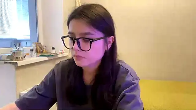 Snapshot of SaintMari chatting on 05-30-26, 02:12 SaintMari online show from 05-30-26, 02:12