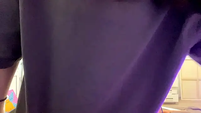 Snapshot of SaintMari chatting on 05-15-26, 03:21 SaintMari online show from 05-15-26, 03:21