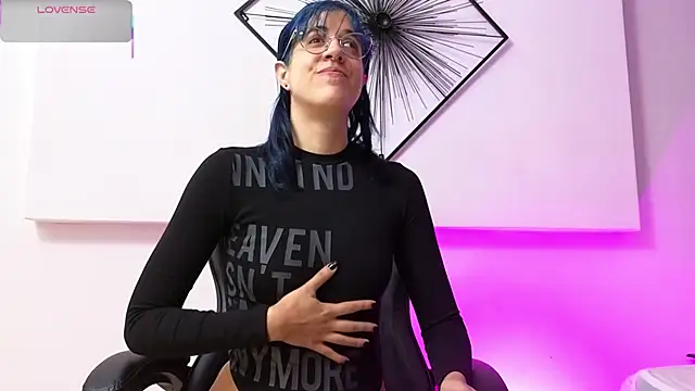 Rosse Baker  online show from 03-04-26, 12:46