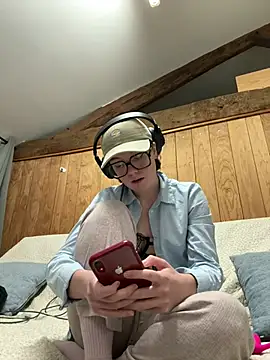 ju juliette online show from 03-11-26, 10:15