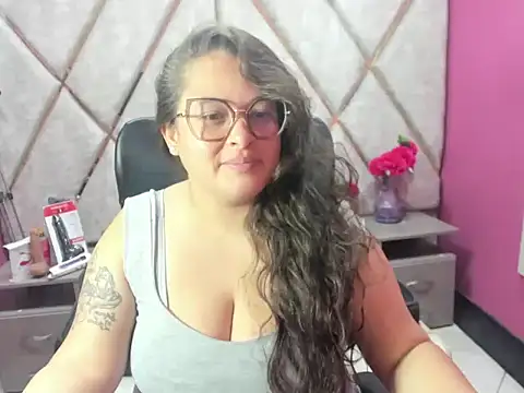 Sarah Boobs  online show from 04-10-26, 03:35