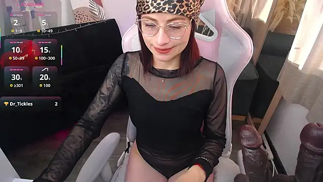 teylo80as online show from 07-21-26, 12:17
