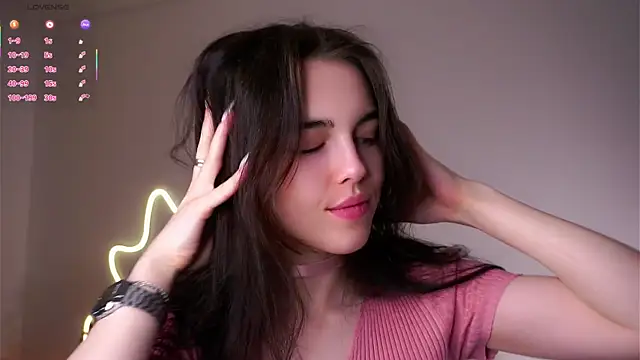 Snapshot of MirnaTellado chatting on 02-06-26, 06:04 MirnaTellado online show from 02-06-26, 06:04