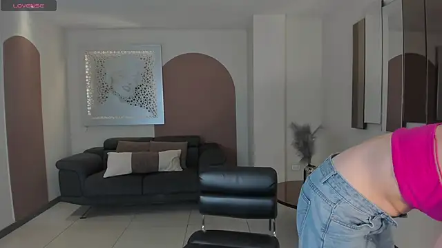 DaliaRose  online show from 02-05-26, 08:15