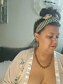 Nova-iswiserx online show from 04-05-26, 08:15