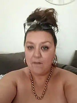 Nova-iswiserx online show from 03-28-26, 02:40