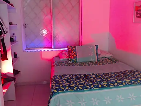 Snapshot of julieth_spencer1 chatting on 02-05-26, 01:51 julieth spencer1 online show from 02-05-26, 01:51