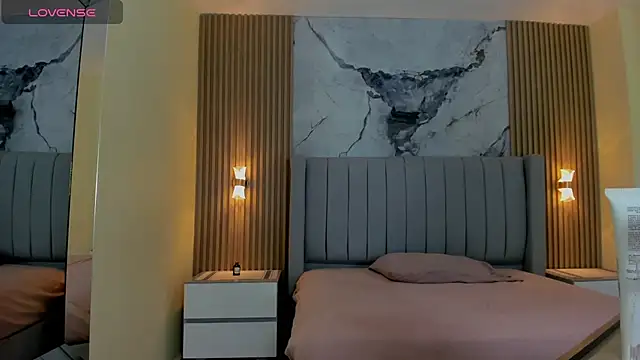 BELLA STONE3 online show from 02-09-26, 07:34