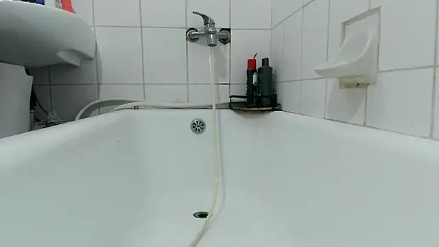 Crista-Elio online show from 04-08-26, 04:30