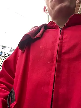 Snapshot of santiObrero chatting on 02-03-26, 04:56 santiObrero online show from 02-03-26, 04:56