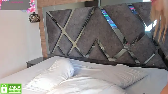 Zamahara Rodriguez online show from 03-28-26, 07:37