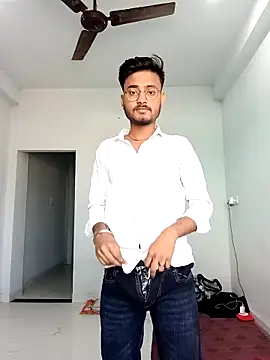 sdgjjkkmm online show from 03-28-26, 05:19