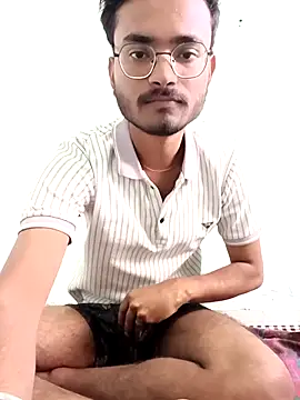 sdgjjkkmm online show from 03-08-26, 04:16