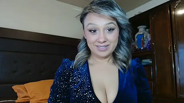 Snapshot of aitanalove_ chatting on 05-12-26, 03:29 aitanalove online show from 05-12-26, 03:29