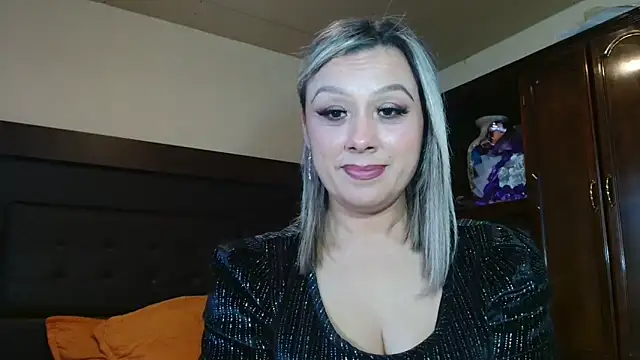 aitanalove  online show from 02-15-26, 12:00