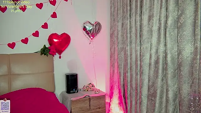 Snapshot of LilianBliss chatting on 02-13-26, 10:10 LilianBliss online show from 02-13-26, 10:10