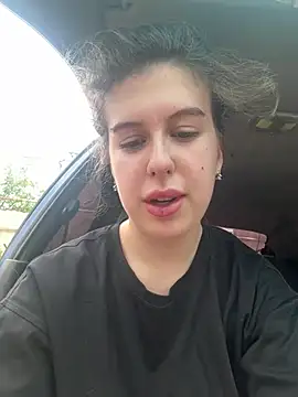 LilianBliss online show from 07-20-26, 09:27