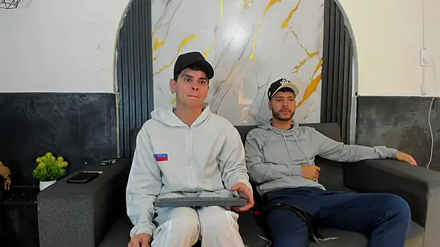 Snapshot of Angel_Villareal chatting on 02-27-26, 05:07 Angel Villareal online show from 02-27-26, 05:07