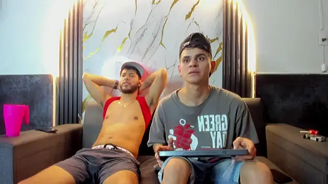 Snapshot of Angel_Villareal chatting on 02-07-26, 07:49 Angel Villareal online show from 02-07-26, 07:49