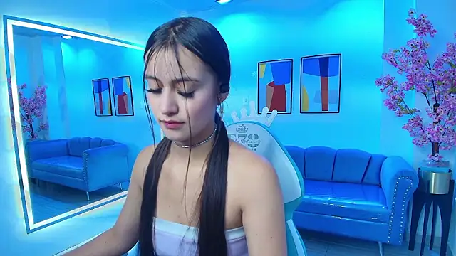 Zoe swan online show from 03-06-26, 11:27