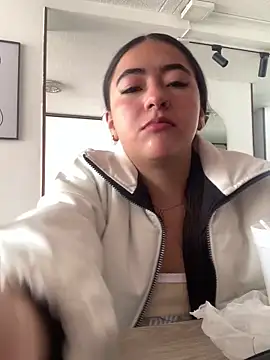 Snapshot of AuroraJohns_Pink chatting on 02-09-26, 03:54 AuroraJohns Pink online show from 02-09-26, 03:54