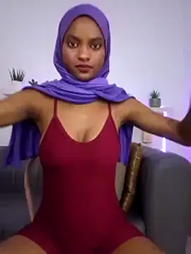 Amira Alzahra online show from 06-21-26, 06:36