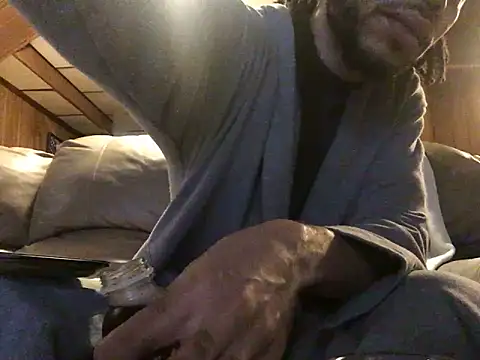 Snapshot of givemeabreak34 chatting on 02-03-26, 08:36 givemeabreak34 online show from 02-03-26, 08:36