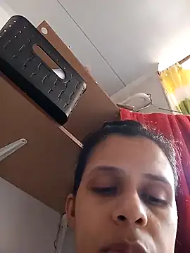 mitzukywinteer online show from 02-10-26, 05:23