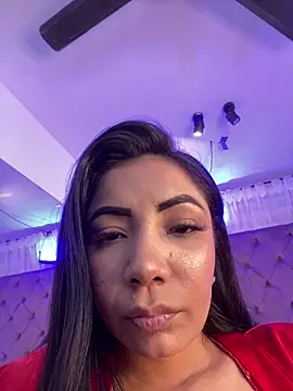 Auri   online show from 02-13-26, 08:09