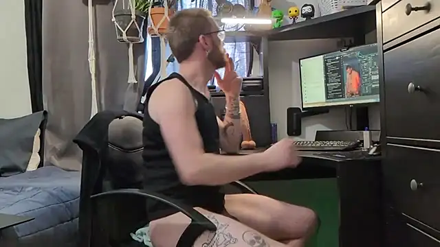 jasperRedwood online show from 01-17-26, 02:53