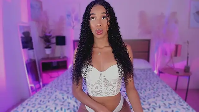 Snapshot of KaryMooon chatting on 02-11-26, 07:25 KaryMooon online show from 02-11-26, 07:25