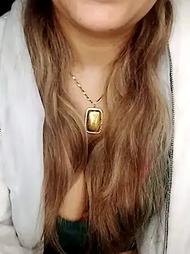 Snapshot of Naughty-Yousra chatting on 02-26-26, 01:55 Naughty-Yousra online show from 02-26-26, 01:55