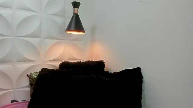 zaira skinny online show from 03-25-26, 03:17