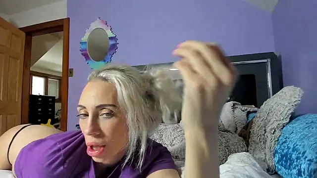 LindseyFAFO online show from 02-11-26, 04:40