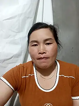 Snapshot of nana_nana99 chatting on 05-12-26, 02:12 nana nana99 online show from 05-12-26, 02:12