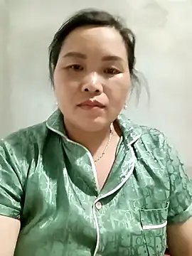 Snapshot of nana_nana99 chatting on 05-30-26, 04:23 nana nana99 online show from 05-30-26, 04:23
