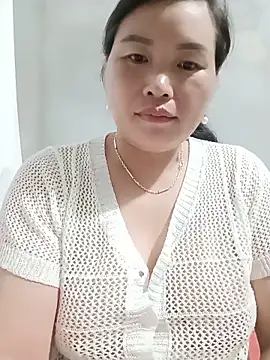 Snapshot of nana_nana99 chatting on 06-17-26, 10:08 nana nana99 online show from 06-17-26, 10:08