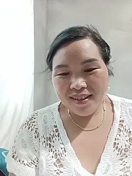 Snapshot of nana_nana99 chatting on 06-17-26, 04:12 nana nana99 online show from 06-17-26, 04:12